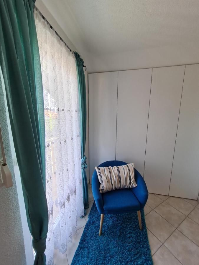 Holiday Home "Mala Kuca " With Heated Pool Pula Dış mekan fotoğraf